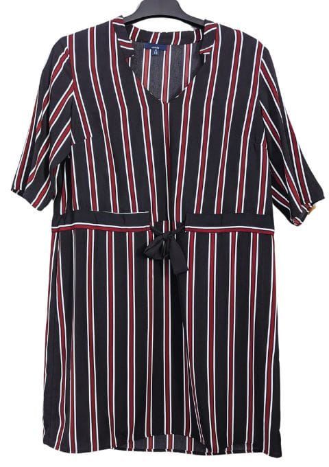 robe rouge et noir