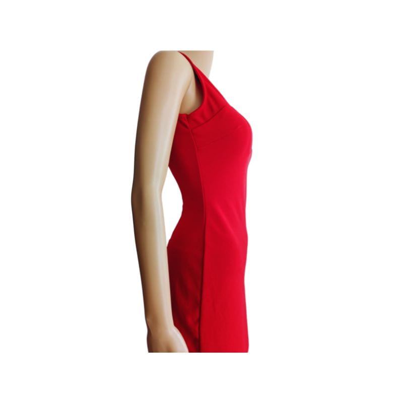 la petite robe rouge profil