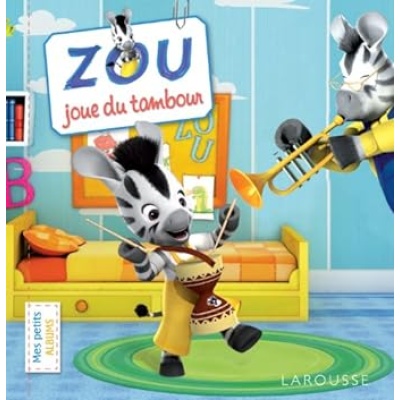 zou joue au tambour