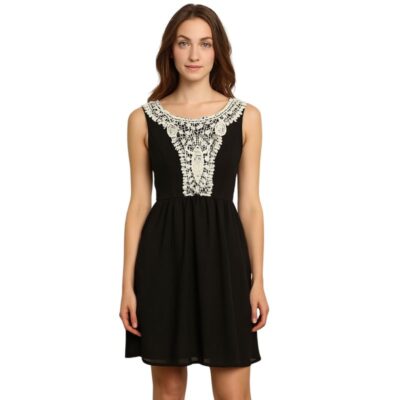 Robe Ébène Dentelle